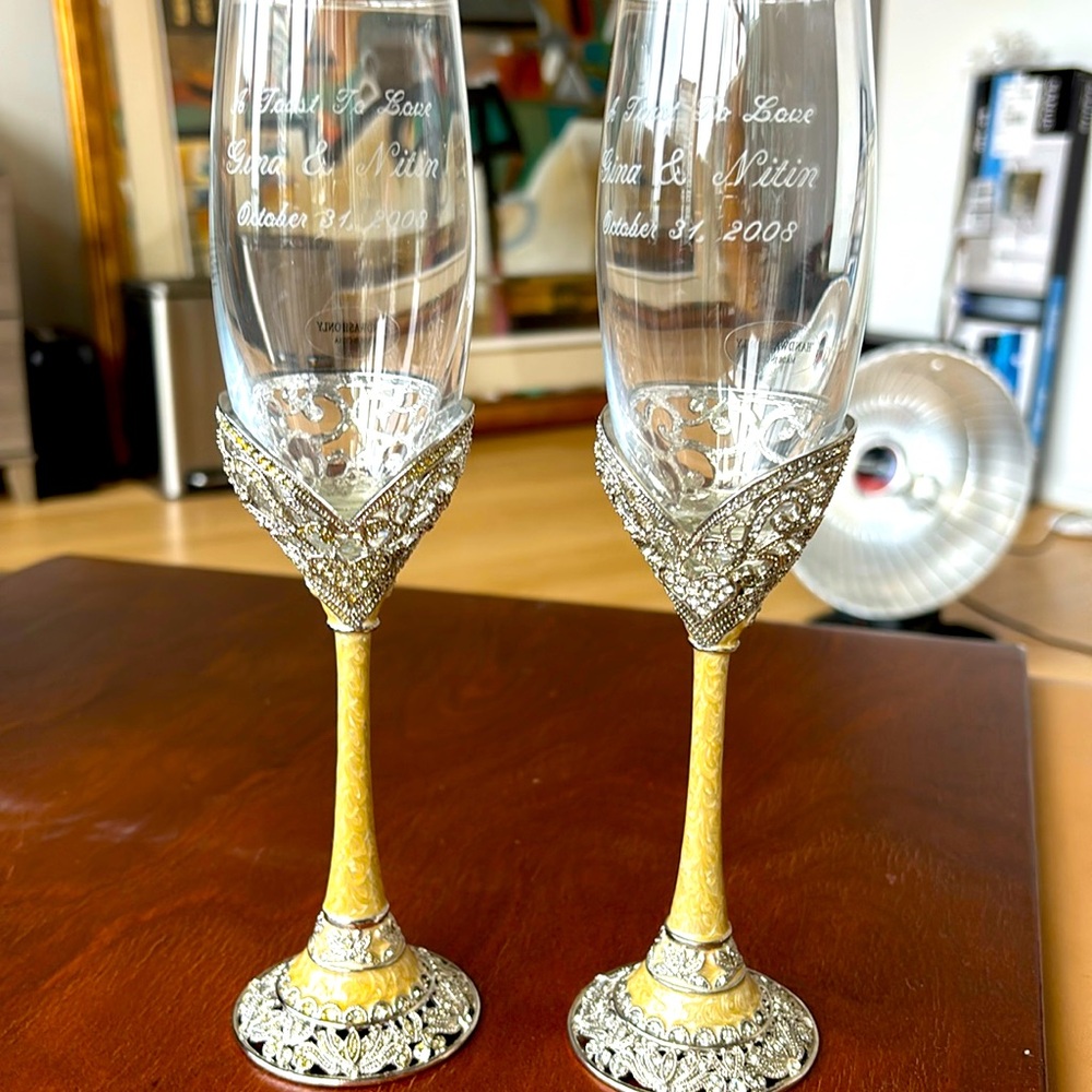 Things remembered champagne glasses
